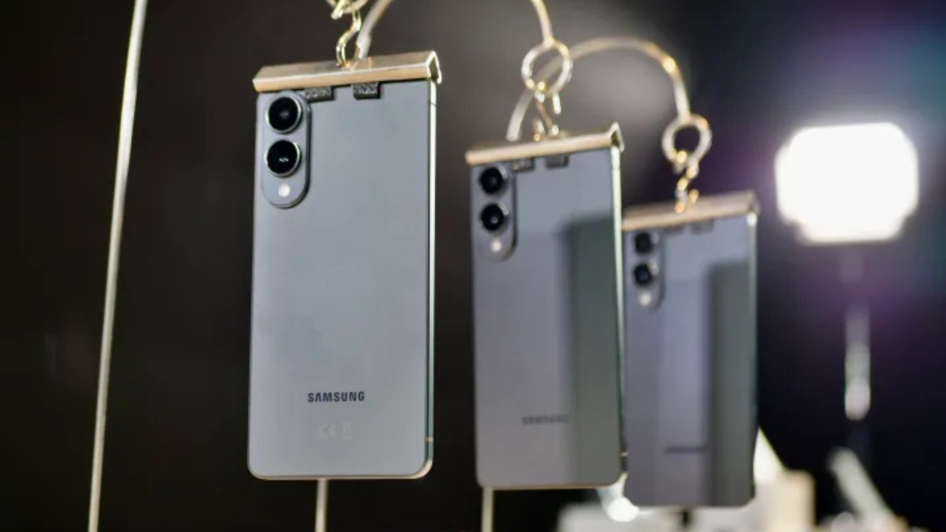 So sanh Samsung Galaxy S25 Edge va Google Pixel 9 Pro XL Mong nhe hay manh me 8