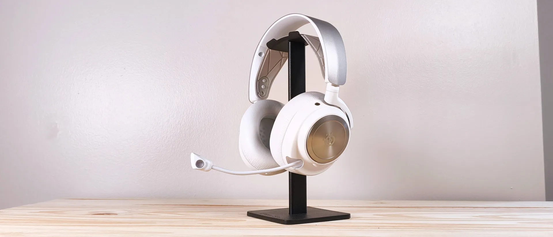 Đánh giá SteelSeries Arctis Nova Pro - Âm thanh đỉnh cao, thống trị mọi trận chiến. 22 SteelSeries Arctis Nova Pro 10