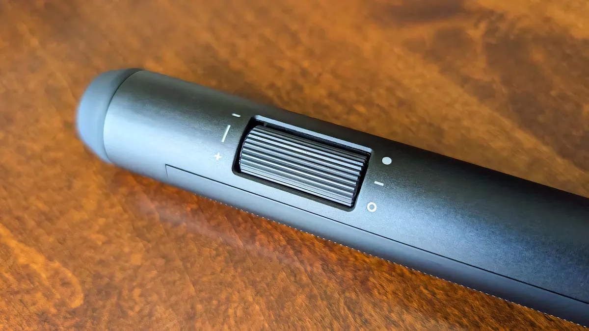 Thanh den man hinh ROG Aura 5