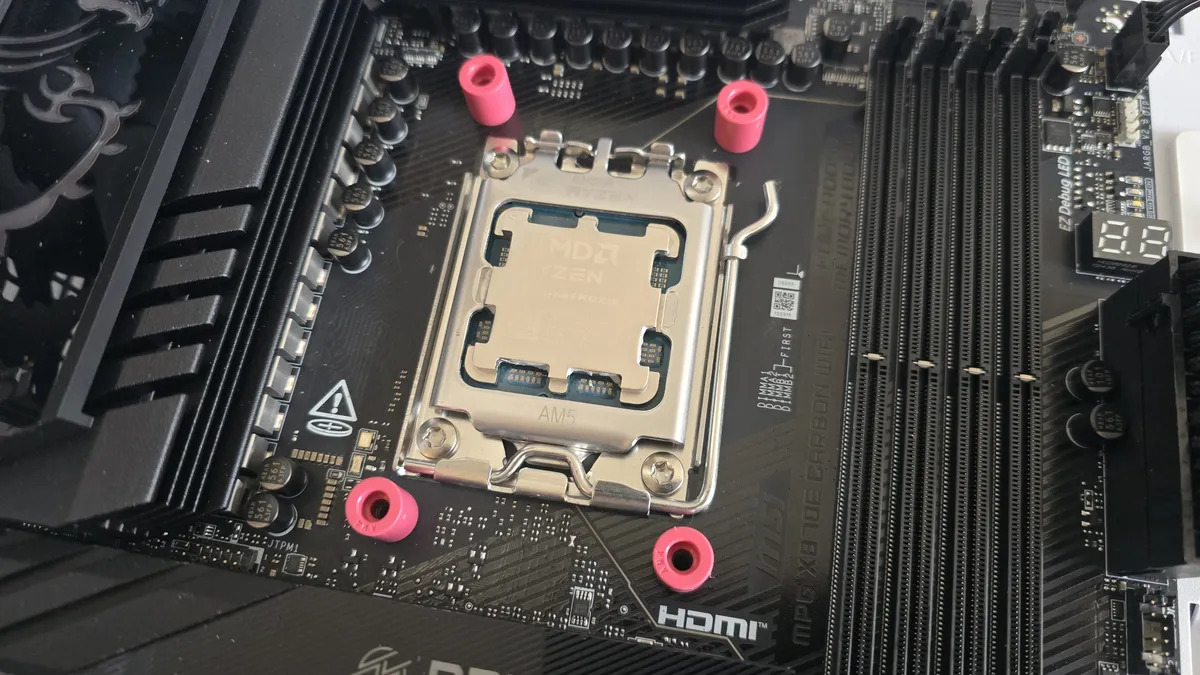 Thermalright Royal Knight 120 SE 11