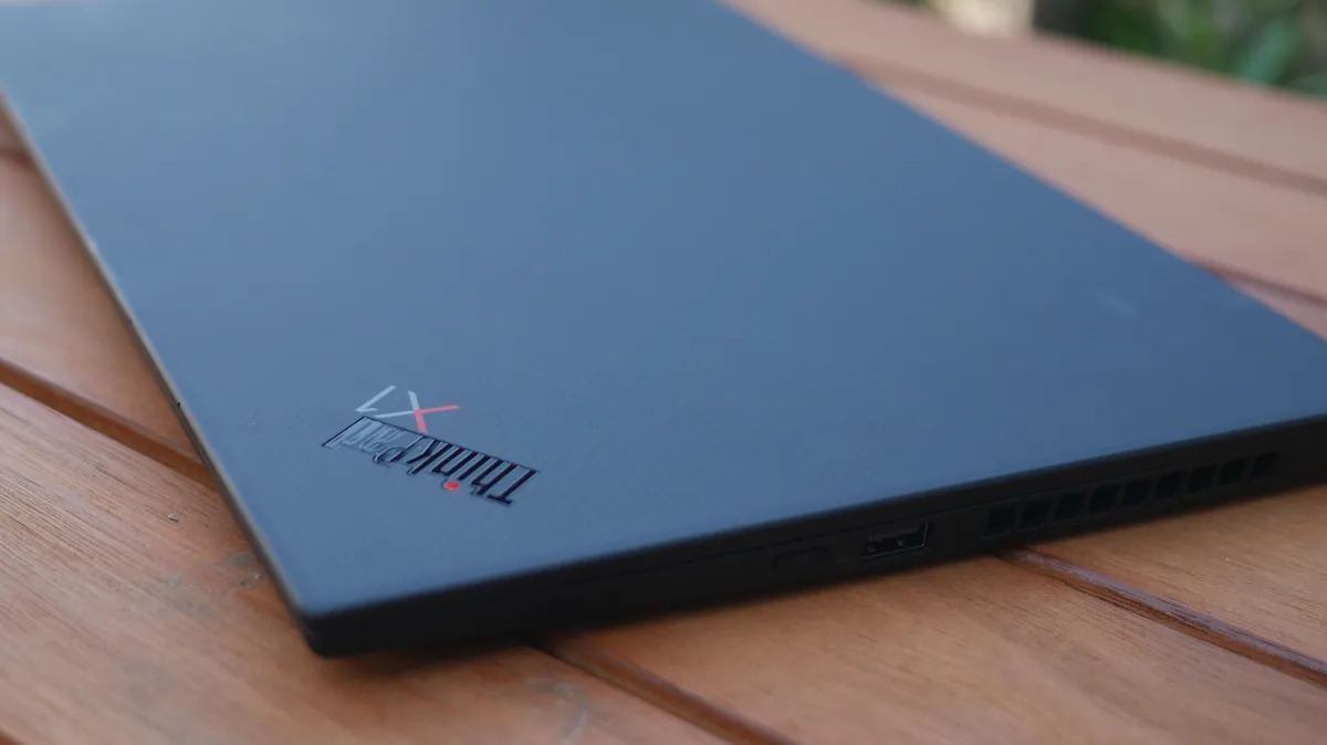 ThinkPad X1 Carbon Gen 8 4