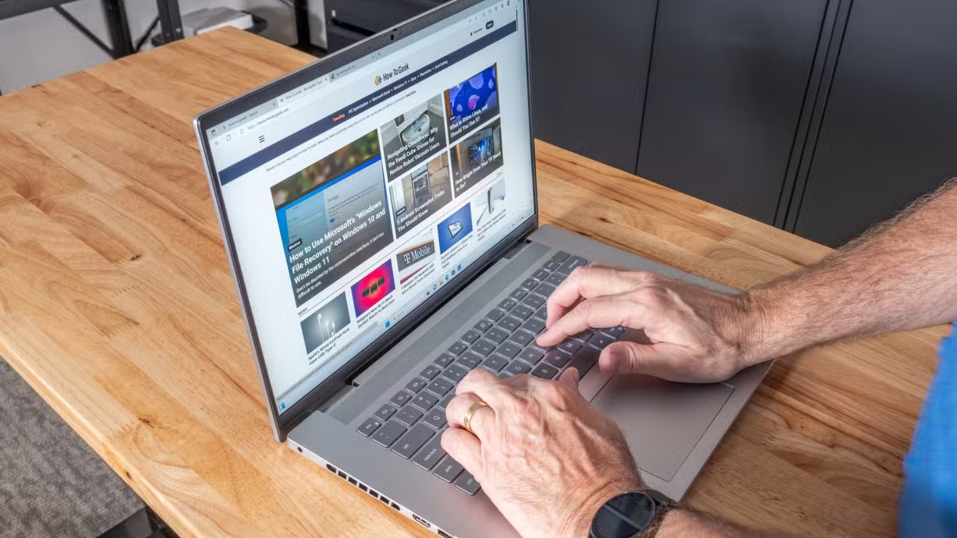 Thời lượng pin laptop có đang quá dài? Khi 24 giờ là đủ và hơn thế nữa! 9 Thoi luong pin laptop co dang qua dai Khi 24 gio la du va hon the nua 5