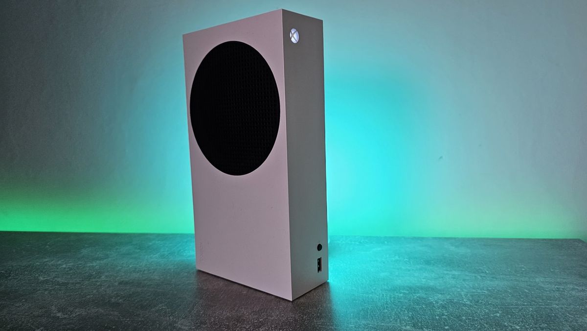 Xbox Series S 3