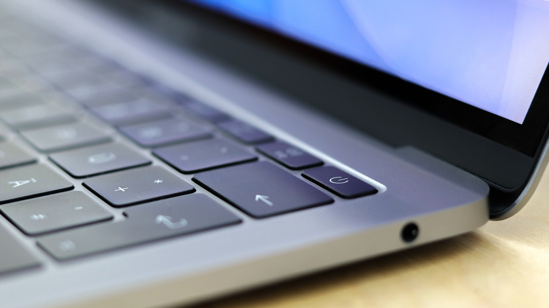 Ý tưởng bàn phím kỳ lạ của Apple: Cách mạng hóa cách dùng MacBook 2025 7 Y tuong ban phim ky la cua Apple Cach mang hoa cach dung MacBook 2025 3