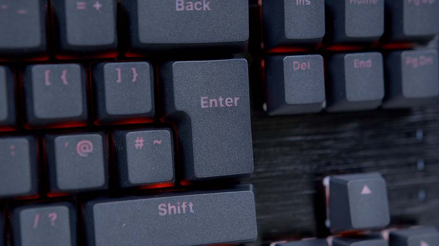 ban phim Dark Mount 4