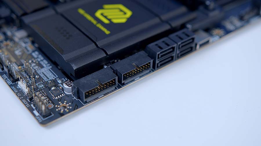 bo mach chu WiFi MSI MAG X870E TOMAHAWK 14