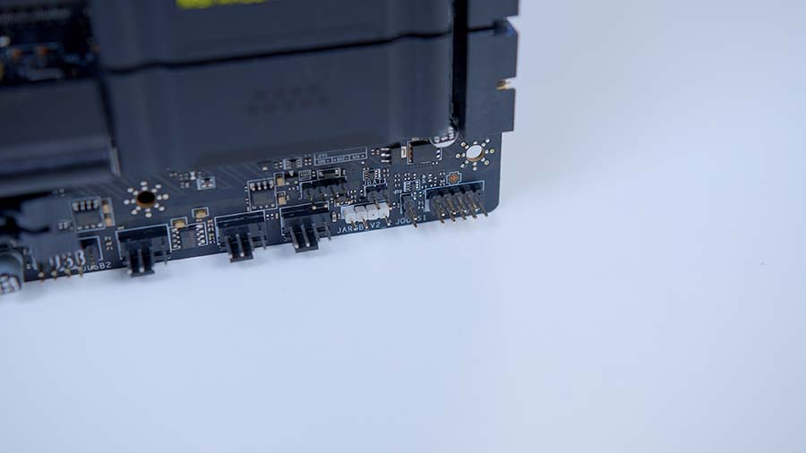 bo mach chu WiFi MSI MAG X870E TOMAHAWK 17