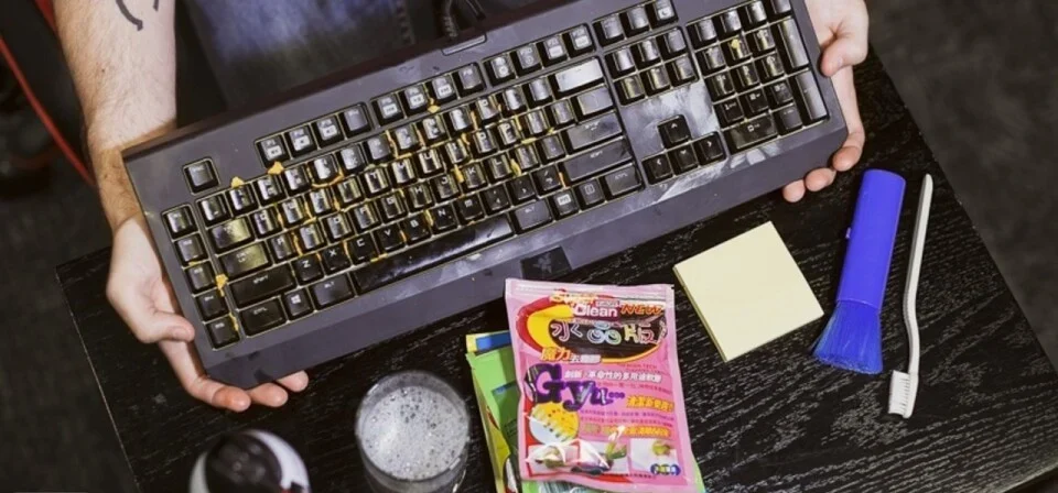 7 thoi quen xau nay dang huy hoai may tinh cua ban 3 e1750213958155