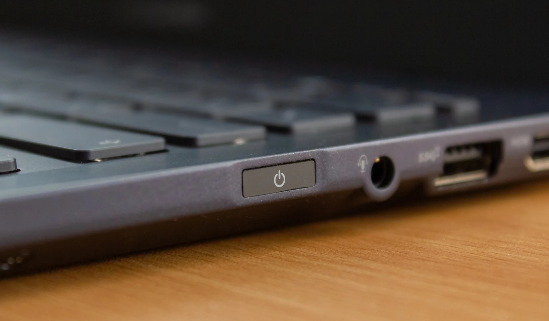 ASUS ExpertBook B5302CE 21