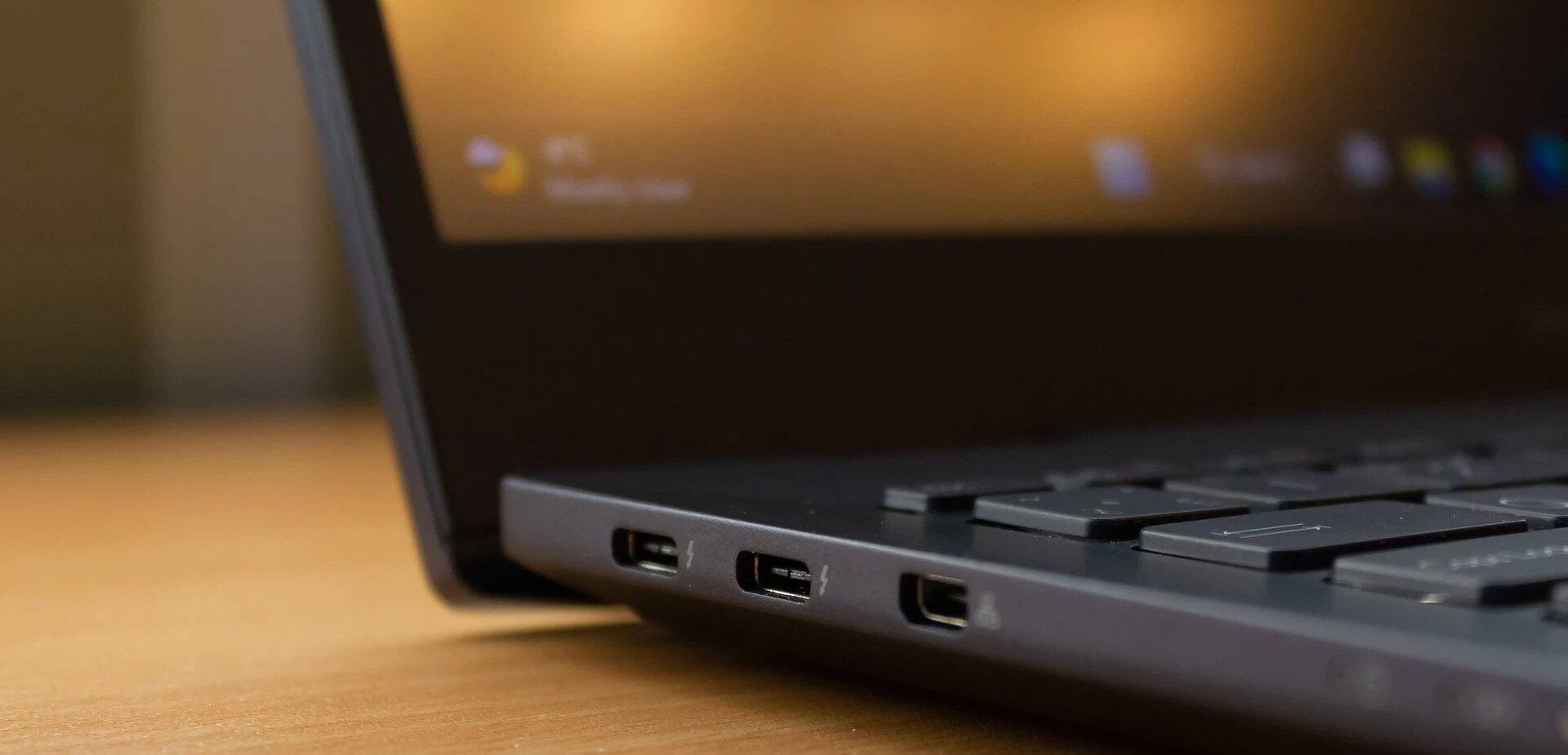 ASUS ExpertBook B5302CE 32 e1750490301870