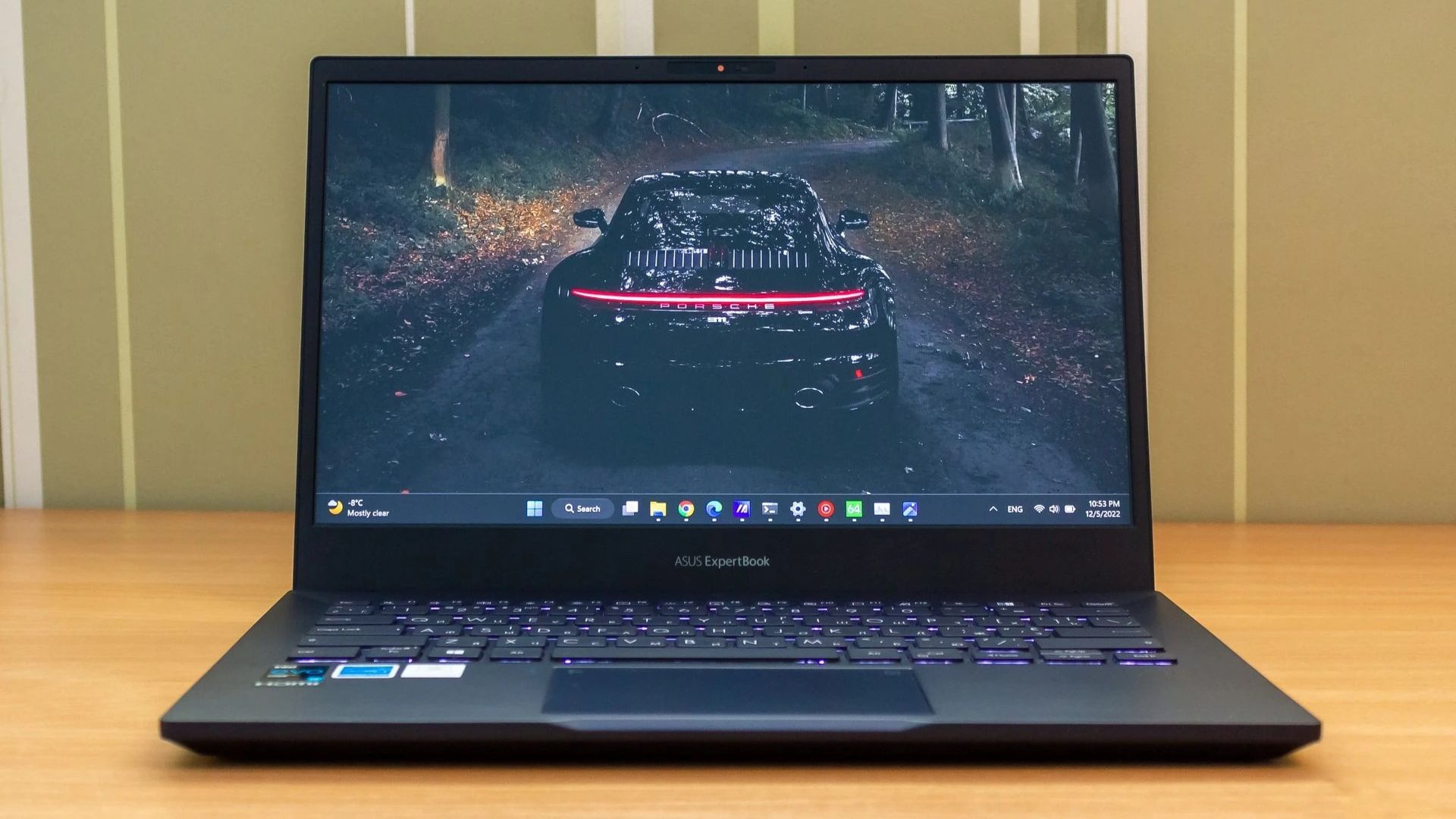 Đánh giá ASUS ExpertBook B5 ( B5302CE): Thiết kế mỏng nhẹ, bền bỉ, chuẩn mực laptop văn phòng 1 ASUS ExpertBook B5302CE 41