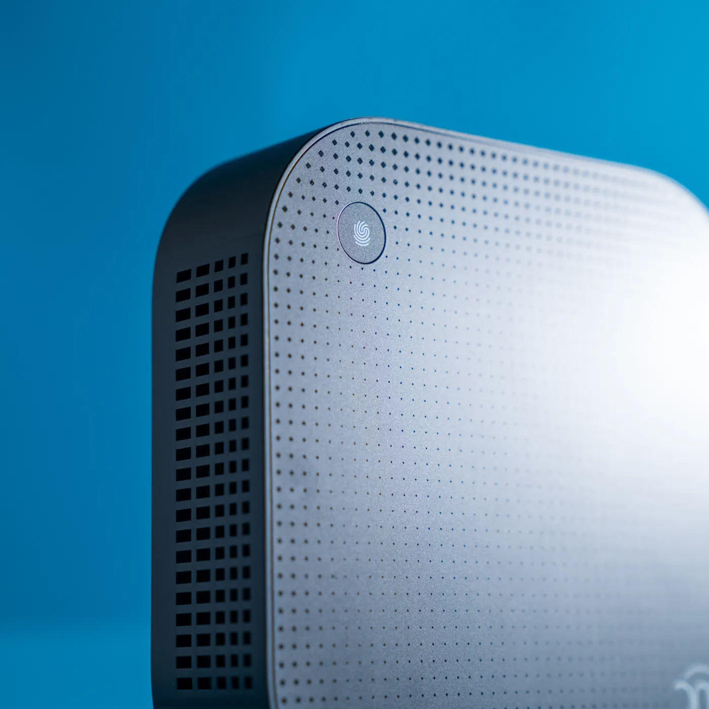 ASUS NUC 14 Pro AI 4