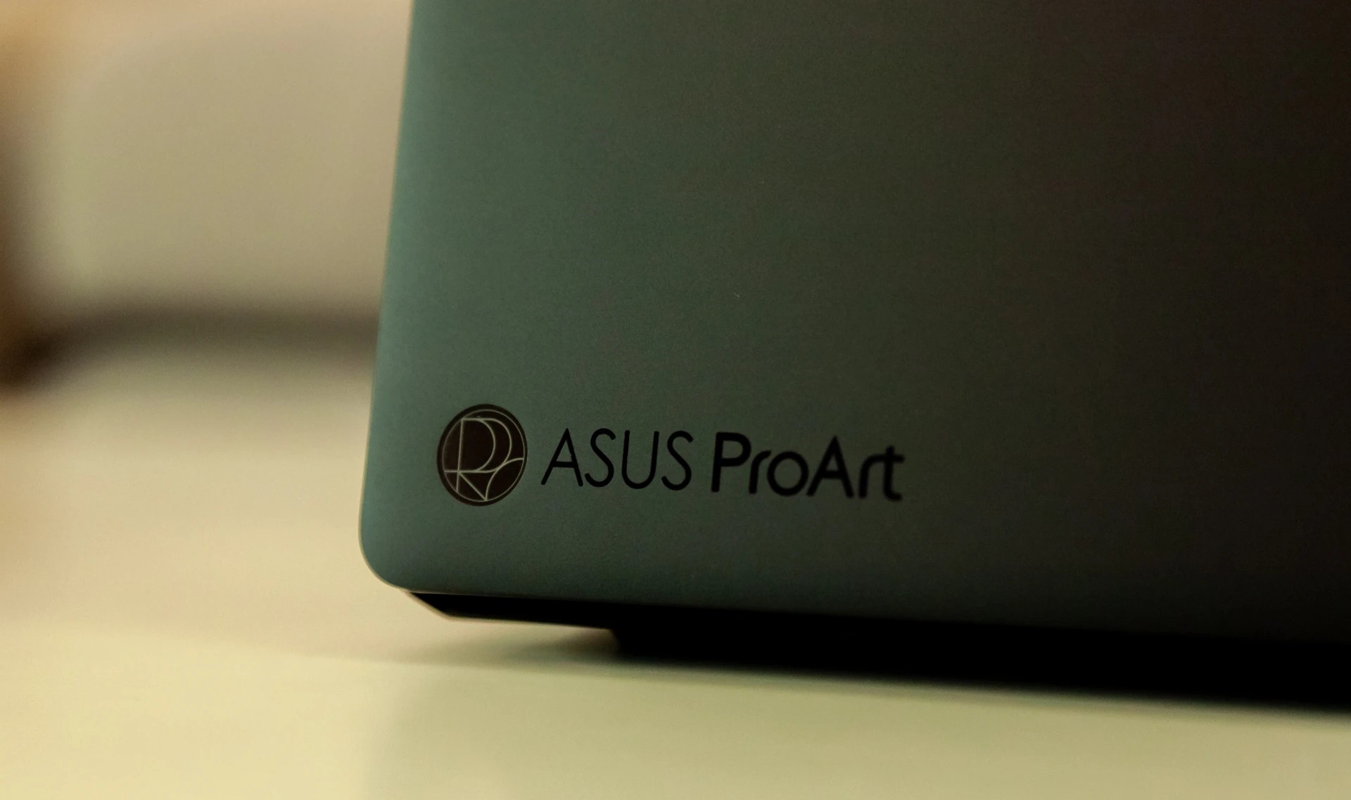 Đánh giá ASUS ProArt P16 (H7606WP) - Liệu có phải là chiếc laptop trong mơ của bạn? 82 ASUS ProArt P16 H7606WP 24