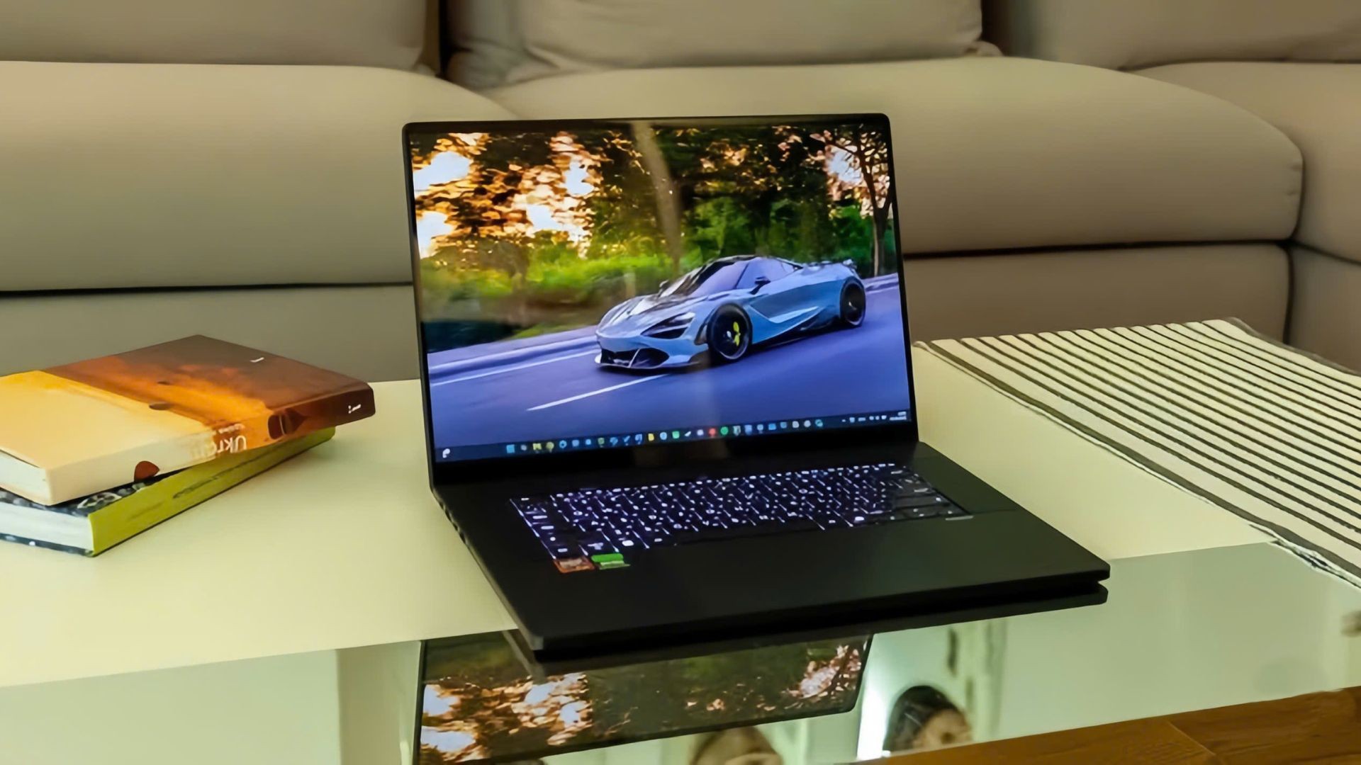 Đánh giá ASUS ProArt P16 (H7606WP) - Liệu có phải là chiếc laptop trong mơ của bạn? 1 ASUS ProArt P16 H7606WP 53