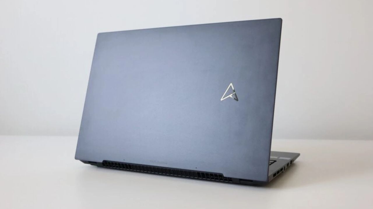 Đánh giá ASUS Zenbook 14 Pro OLED (UX6404): Laptop 14 inch mạnh mẽ nhất cho dân sáng tạo! 34 ASUS Zenbook 14 Pro OLED UX6404 23