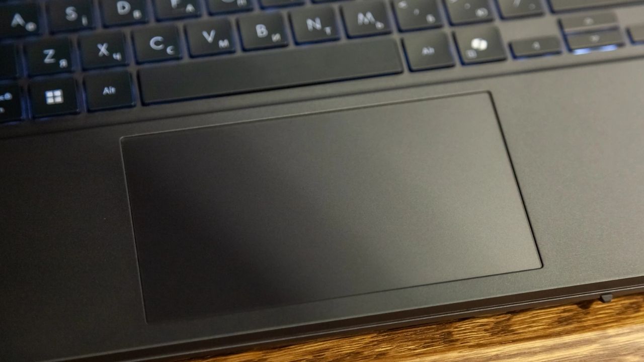 Đánh giá ASUS Zenbook DUO 2025 - Laptop này có gì mà khiến ai cũng mê mẩn? 102 ASUS Zenbook DUO 2025 41