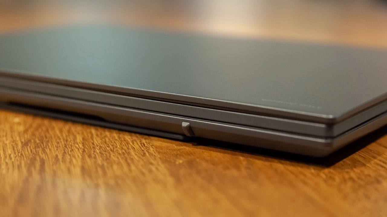 Đánh giá ASUS Zenbook DUO 2025 - Laptop này có gì mà khiến ai cũng mê mẩn? 78 ASUS Zenbook DUO 2025 48