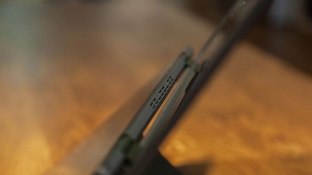 Đánh giá ASUS Zenbook DUO 2025 - Laptop này có gì mà khiến ai cũng mê mẩn? 81 ASUS Zenbook DUO 2025 50