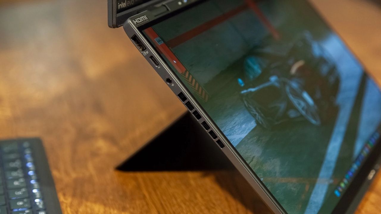 Đánh giá ASUS Zenbook DUO 2025 - Laptop này có gì mà khiến ai cũng mê mẩn? 84 ASUS Zenbook DUO 2025 51