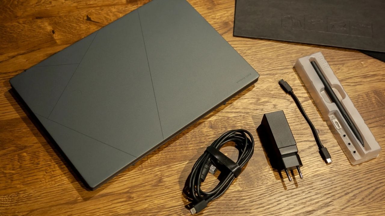 Đánh giá ASUS Zenbook DUO 2025 - Laptop này có gì mà khiến ai cũng mê mẩn? 67 ASUS Zenbook DUO 2025 58