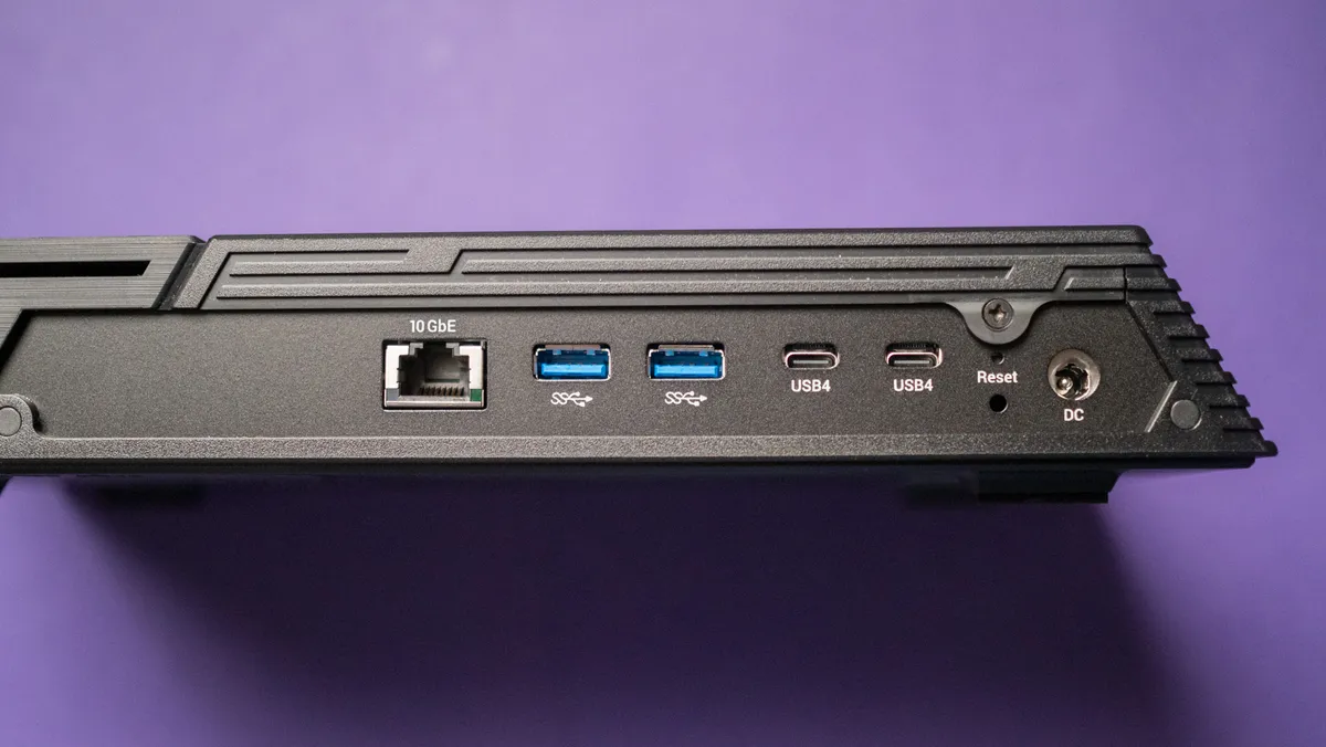 ASUSTOR Flashstor 6 Gen2 FS6806X 5