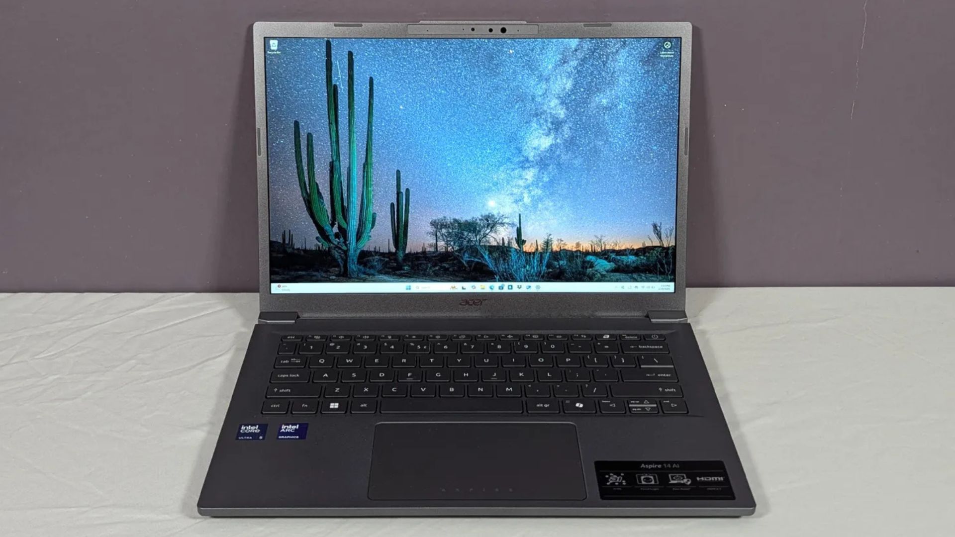 Đánh giá Acer Aspire 14 AI - Liệu đây có phải là laptop AI đáng mua nhất hiện tại? 1 Acer Aspire 14 AI 1
