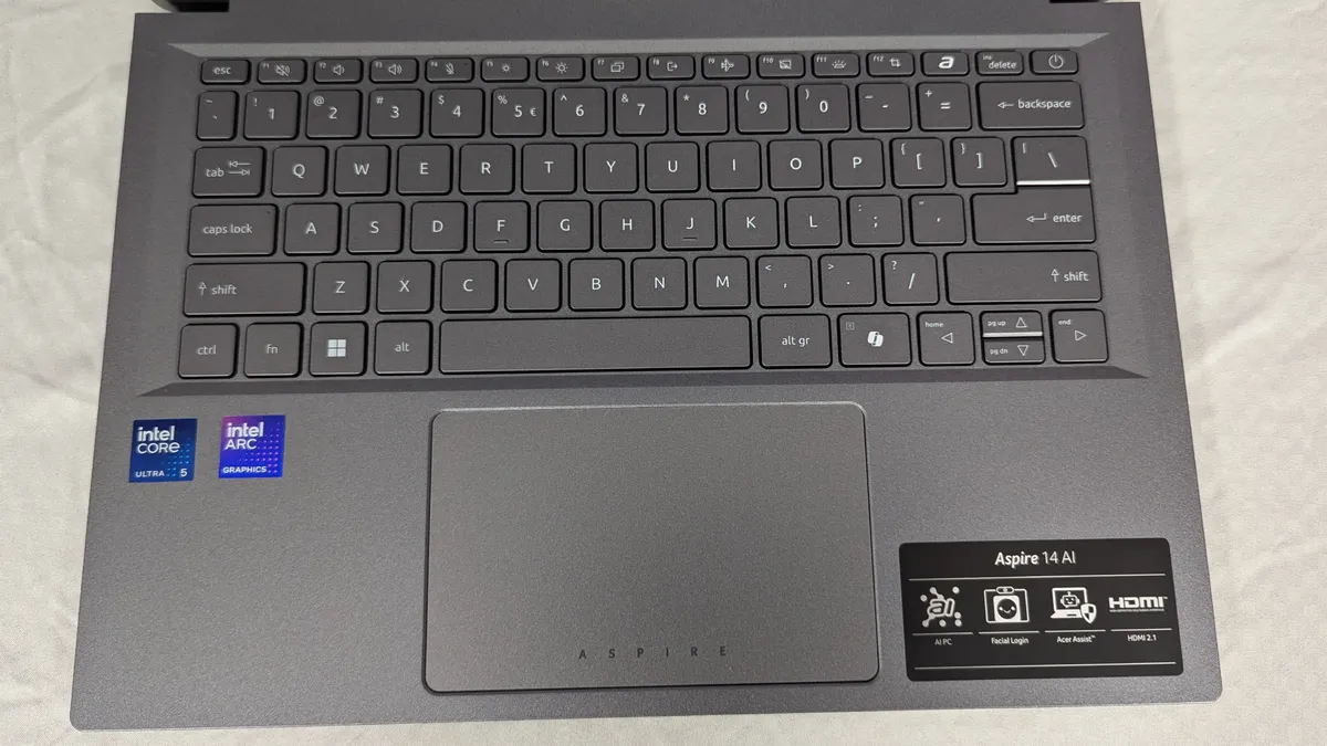 Acer Aspire 14 AI 4