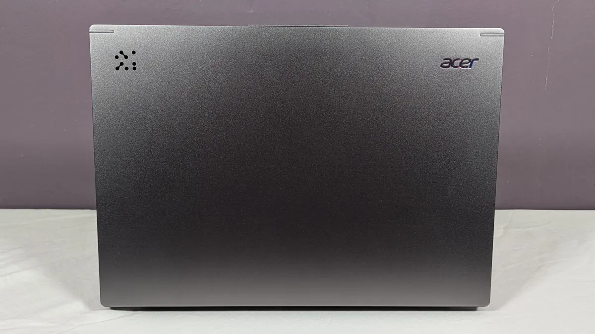 Acer Aspire 14 AI 8