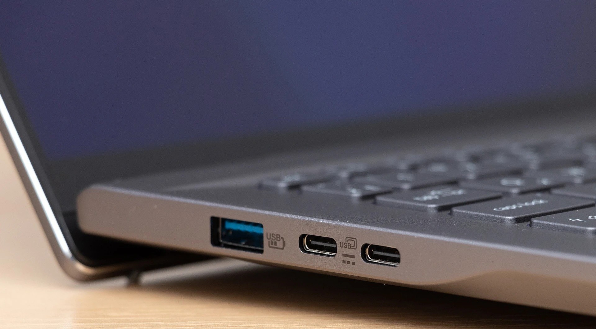 Đánh giá Acer Swift 14 AI (SF14-11-X6V5): Liệu có phải là lựa chọn AI-laptop hàng đầu của bạn? 50 Acer Swift 14 AI SF14 11 X6V5 30