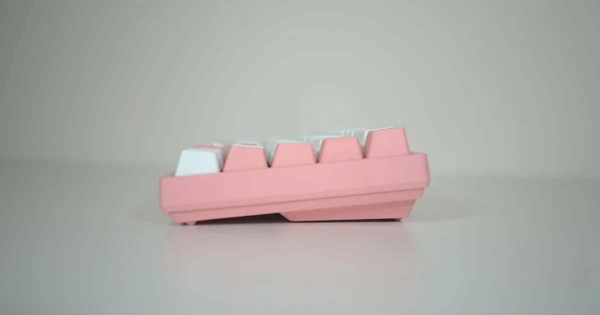 Đánh giá Akko World Tour Tokyo R2 (3068B): Bàn phím cơ không dây đỉnh cao cho mọi nhu cầu. 20 Akko World Tour Tokyo R2 3068B 8 e1750671480889