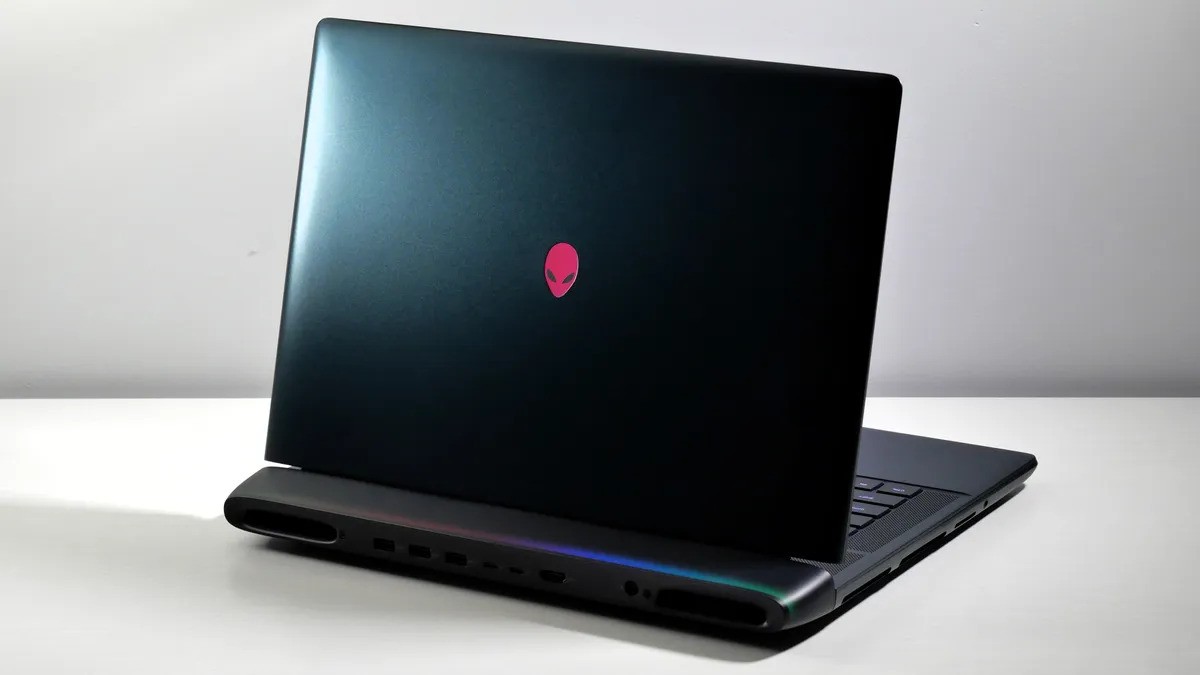 Alienware 16 Area 51 2