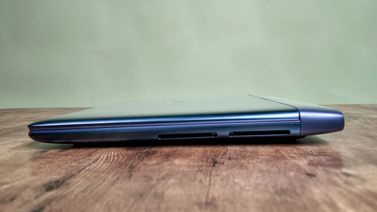 Alienware 16 Area 51 3