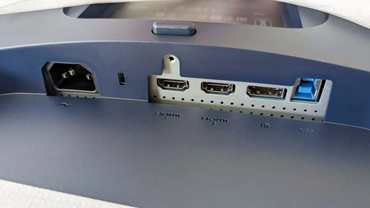 Đánh giá Alienware 34 QD-OLED (AW3425DW): Màn hình chơi game được thiết kế hiệu suất tuyệt vời 32 Alienware 34 QD OLED AW3425DW 15