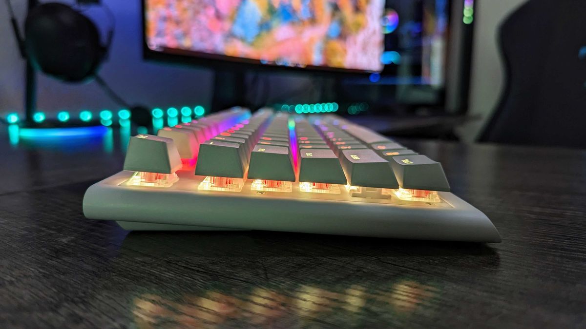 Alienware Tri Mode AW920K 8