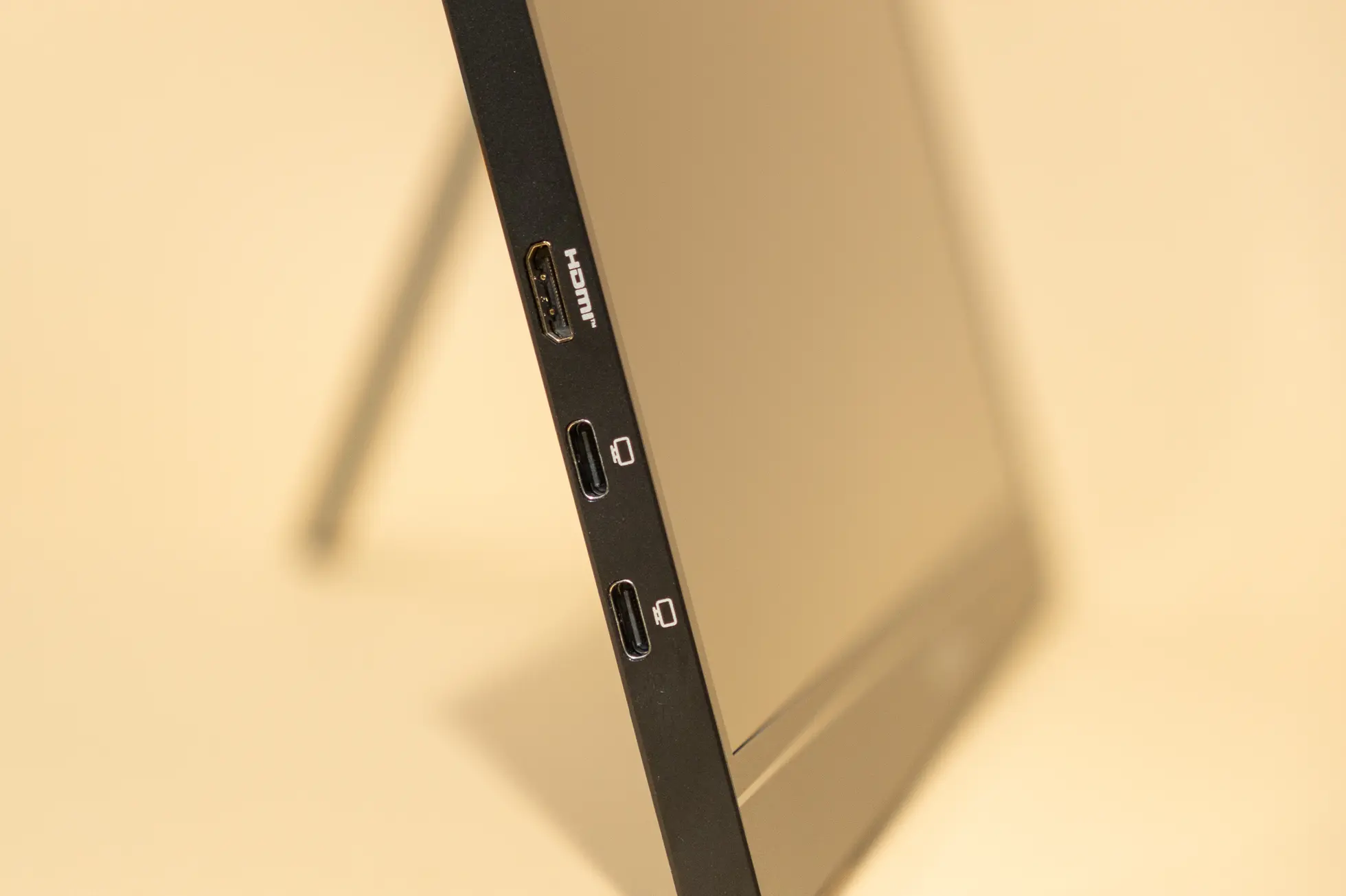 Top những chiếc màn hình di động tốt nhất hiện nay - Lựa chọn nào phù hợp với bạn? 14 Arzopa Z1FC 1