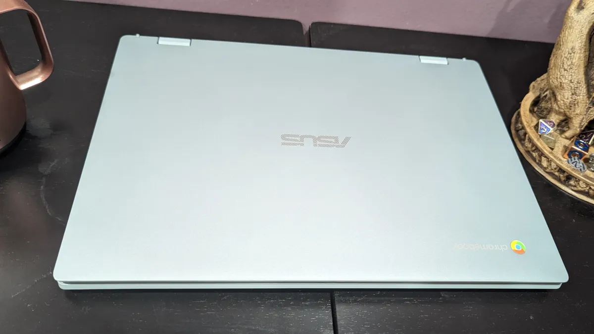 Đánh giá Asus Chromebook CM14 Flip: Pin trâu, màn lớn – Lựa chọn lý tưởng của dân văn phòng, học sinh 15 Asus Chromebook CM14 Flip 12
