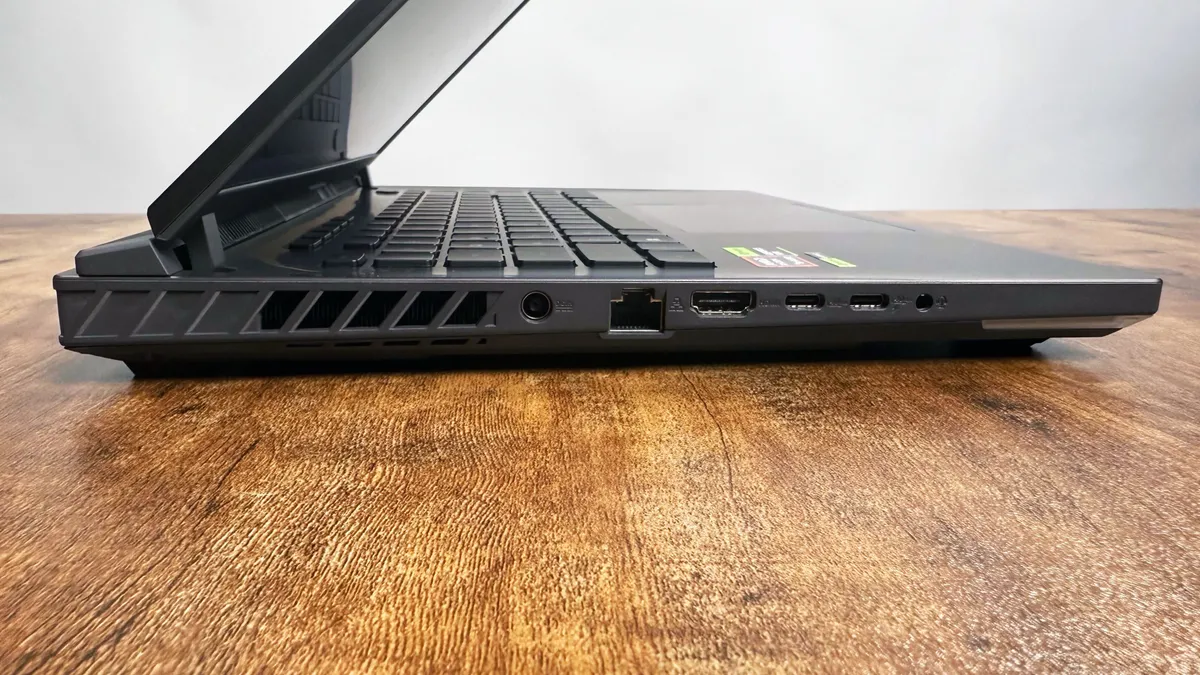 Asus ROG Strix G16 3