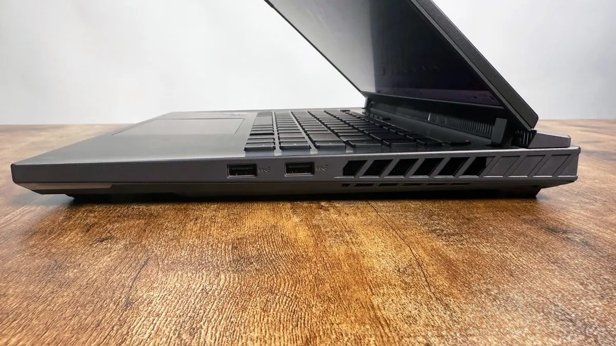 Asus ROG Strix G16 4