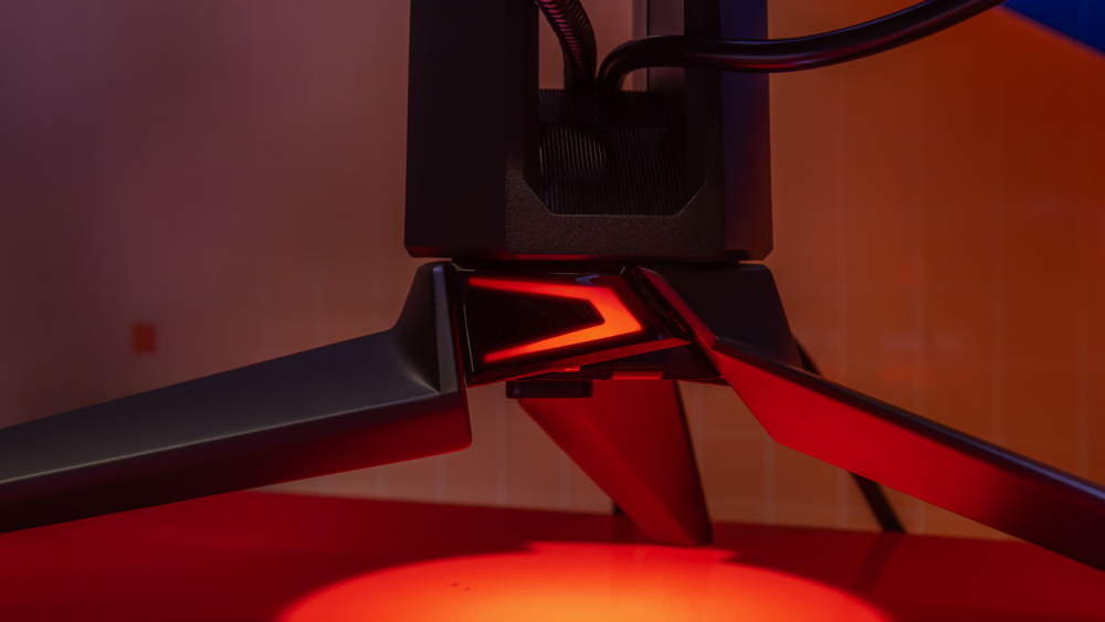 Asus ROG Swift PG27UCDM 8