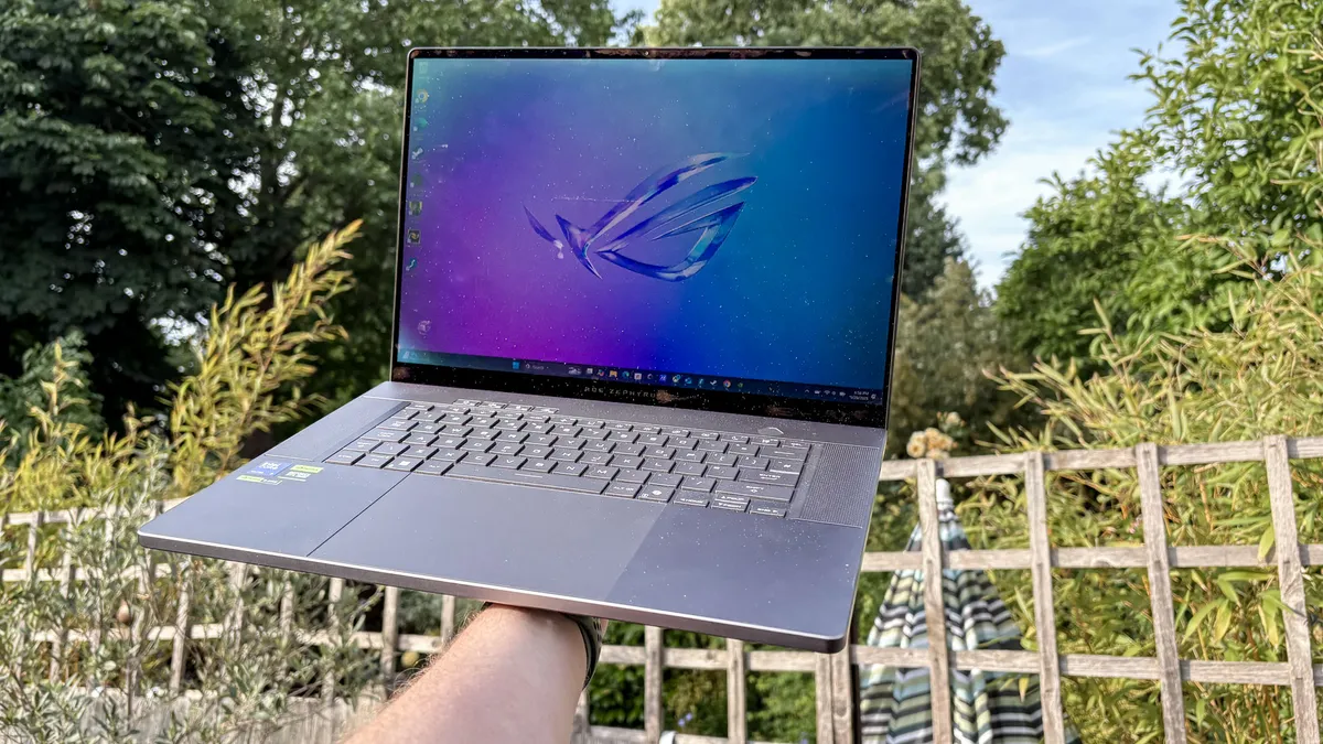 Asus ROG Zephyrus G16 2025 2