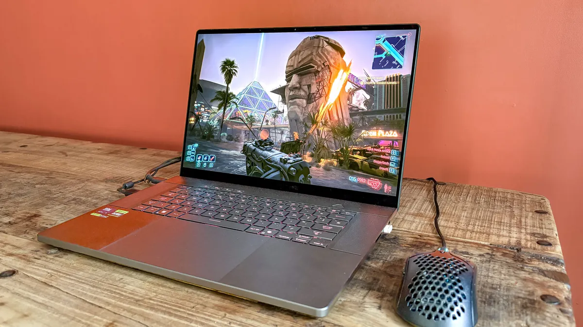 Asus ROG Zephyrus G16 2025 5