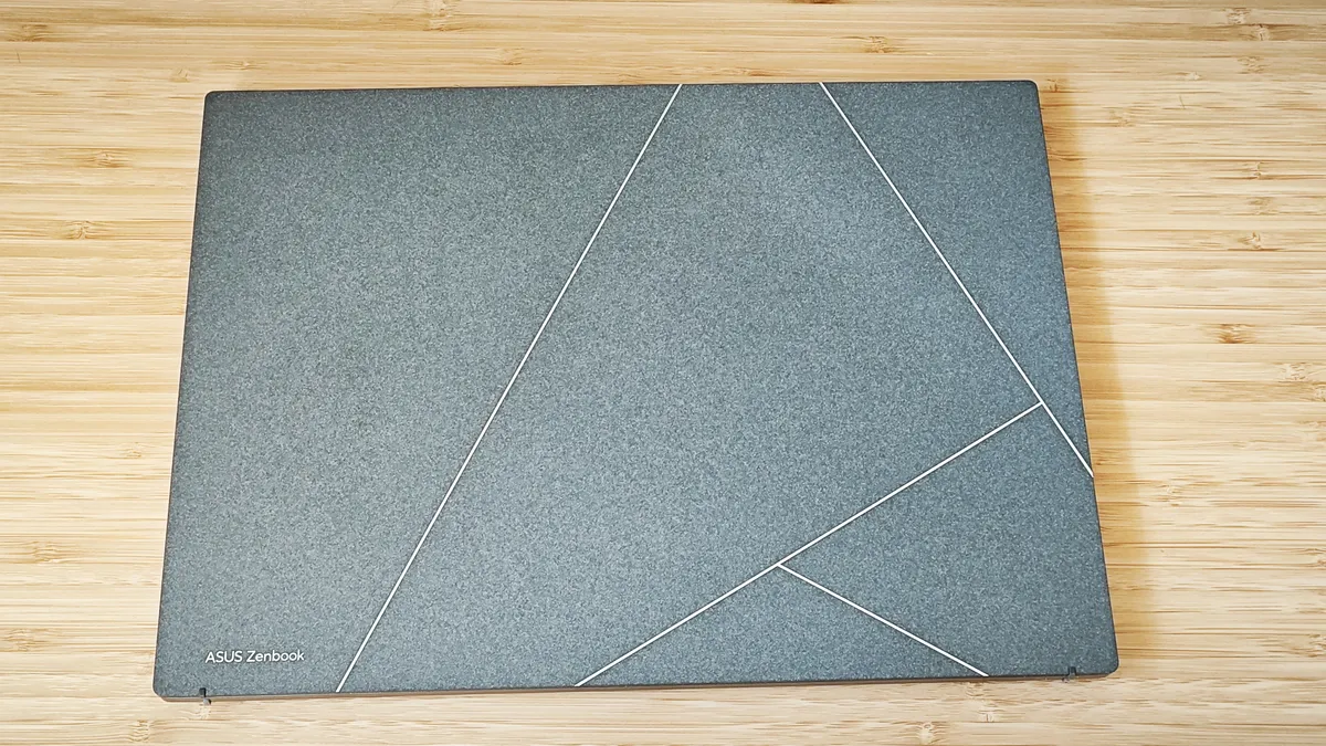 Top những chiếc laptop tốt nhất cho Photoshop: Lựa chọn hoàn hảo cho nhiếp ảnh gia đến Designer 14 Asus ZenBook S 13 OLED