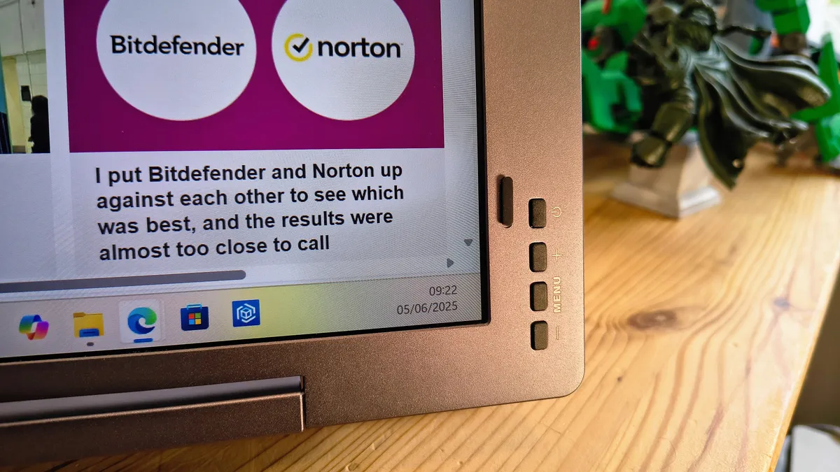 Aura Triple Boost 14 Pro 6