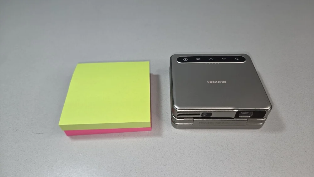 Aurzen ZIP Tri Fold 2