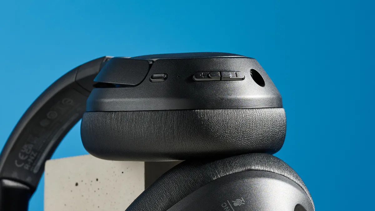 Belkin SoundForm Isolate 7