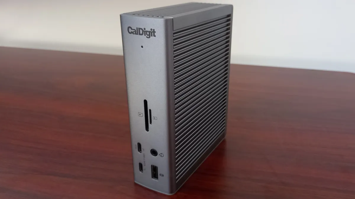 CalDigit TS4 Thunderbolt 4 18 in 1 Hub