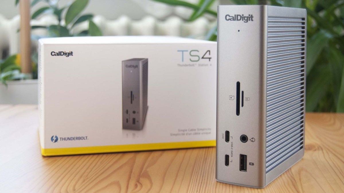 Top những docks và hub Thunderbolt tốt nhất năm 2025: Dành cho người sáng tạo và dân văn phòng 16 CalDigit TS4