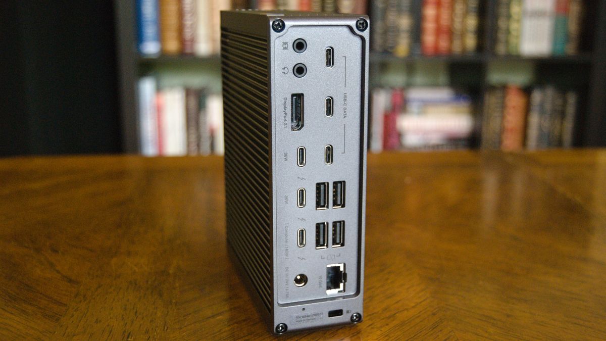 Đánh giá CalDigit TS5 Plus: Trạm kết nối tối ưu cho hiệu suất đỉnh cao 14 CalDigit TS5 Plus 7