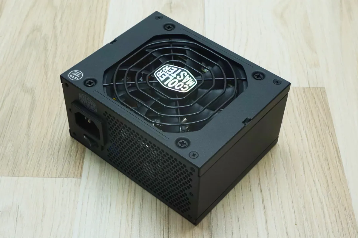 Cooler Master V850 SFX Gold ATX 3 2