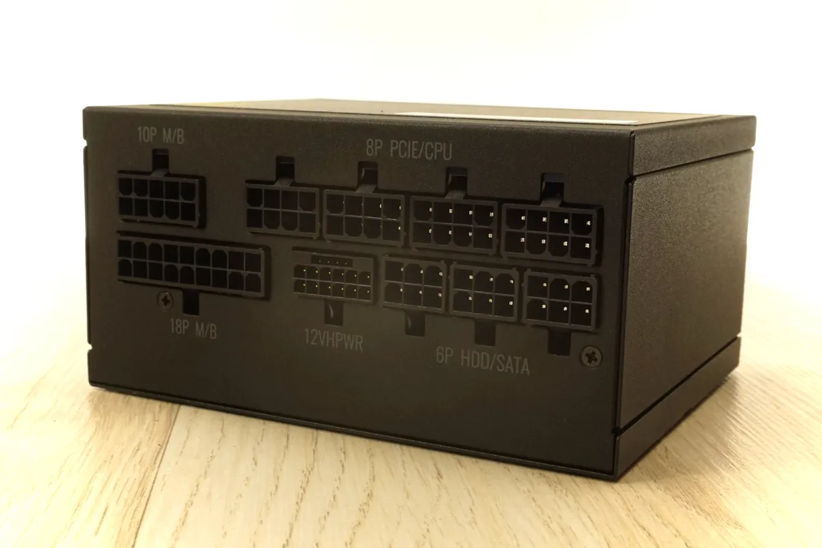 Cooler Master V850 SFX Gold ATX 3 9